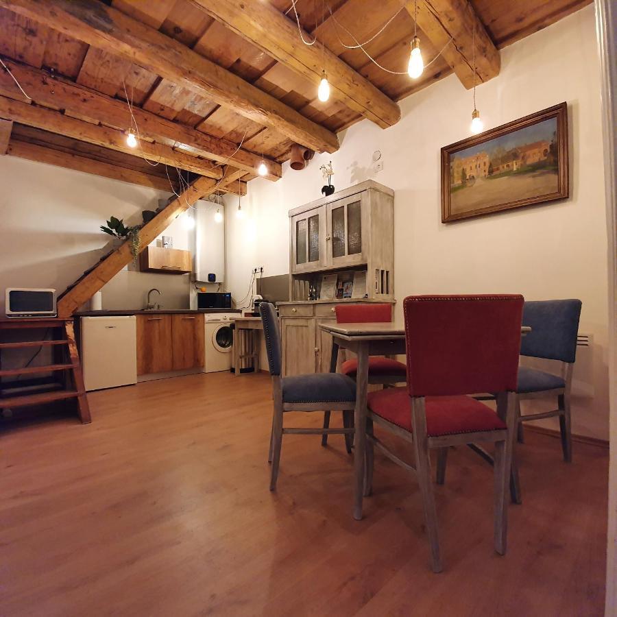 Corte Apartman Pápa Exterior photo