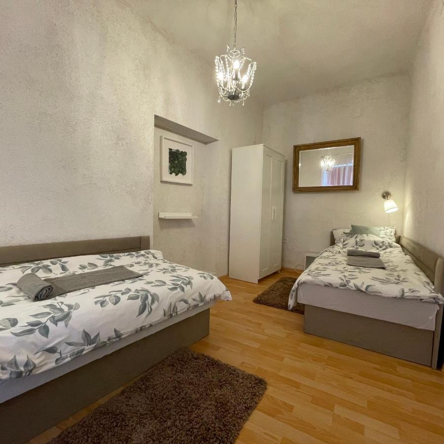 Corte Apartman Pápa Exterior photo